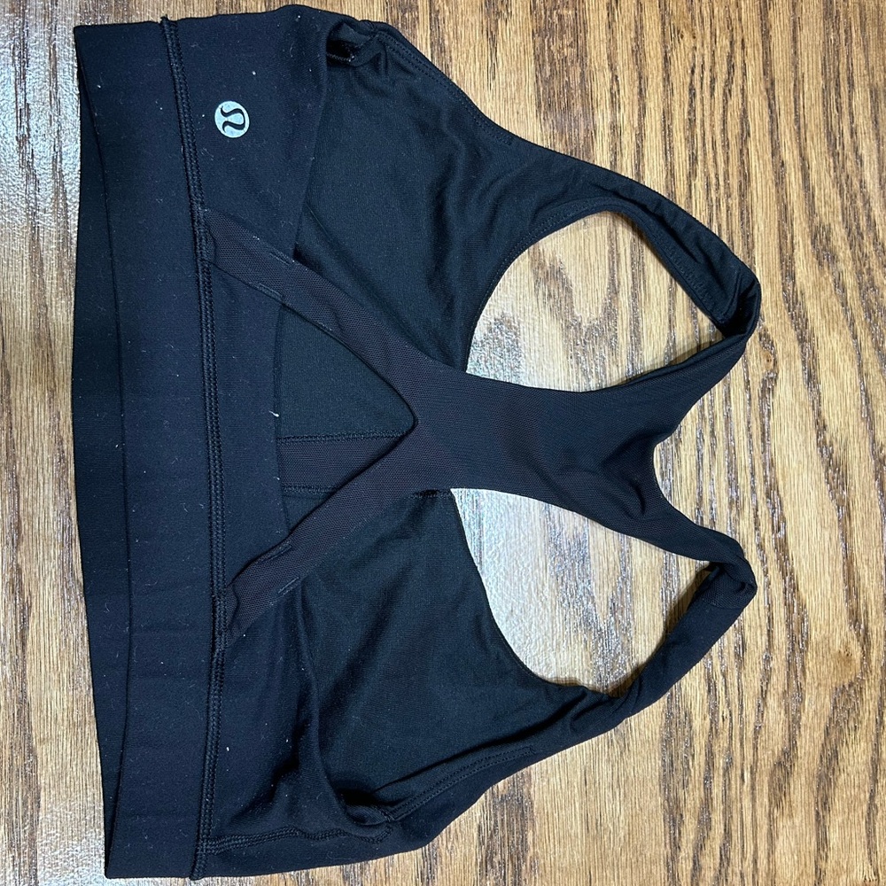 black lululemon bra - Picture 2 of 3